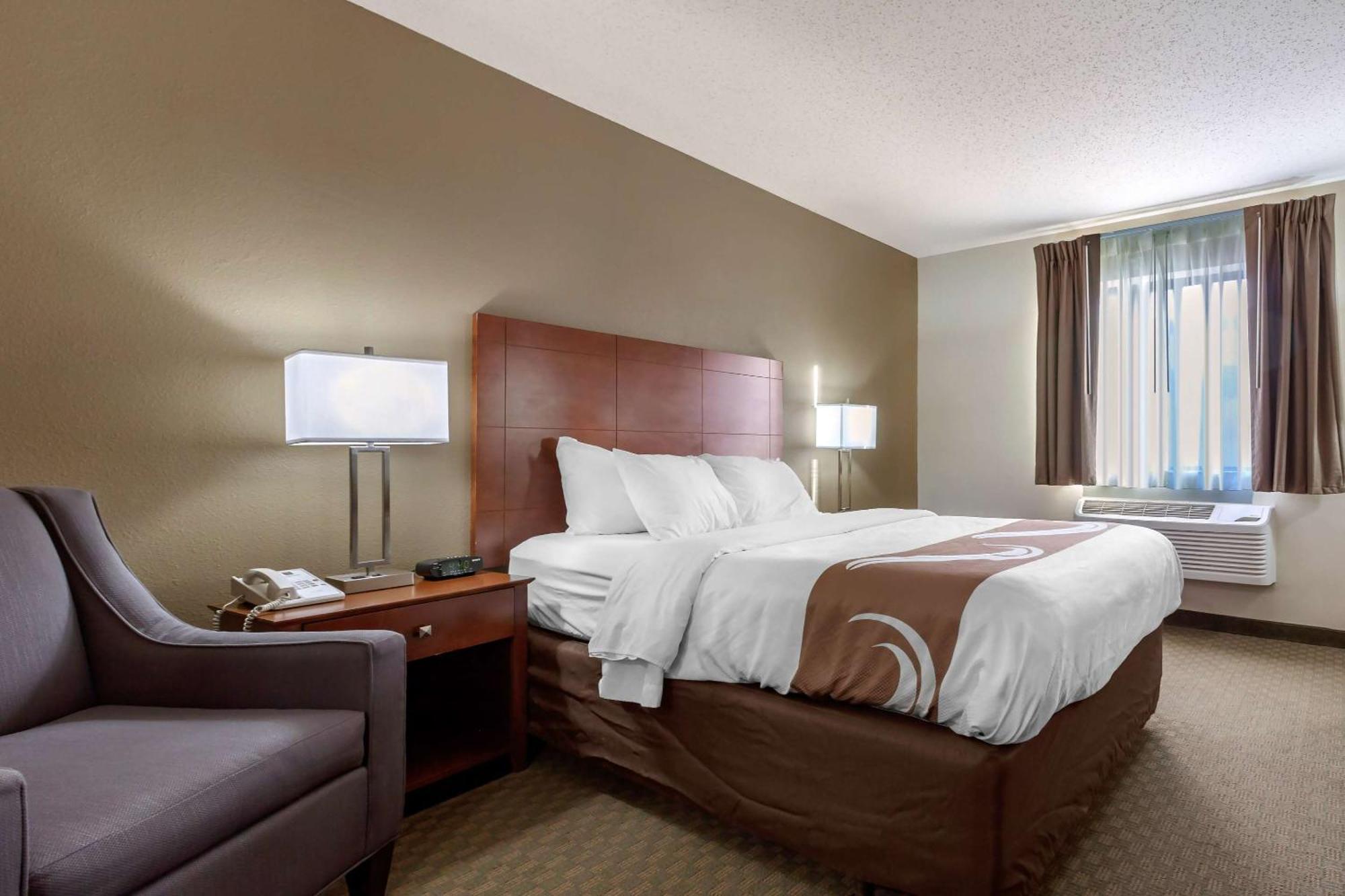 Quality Inn Hays I-70 Kültér fotó